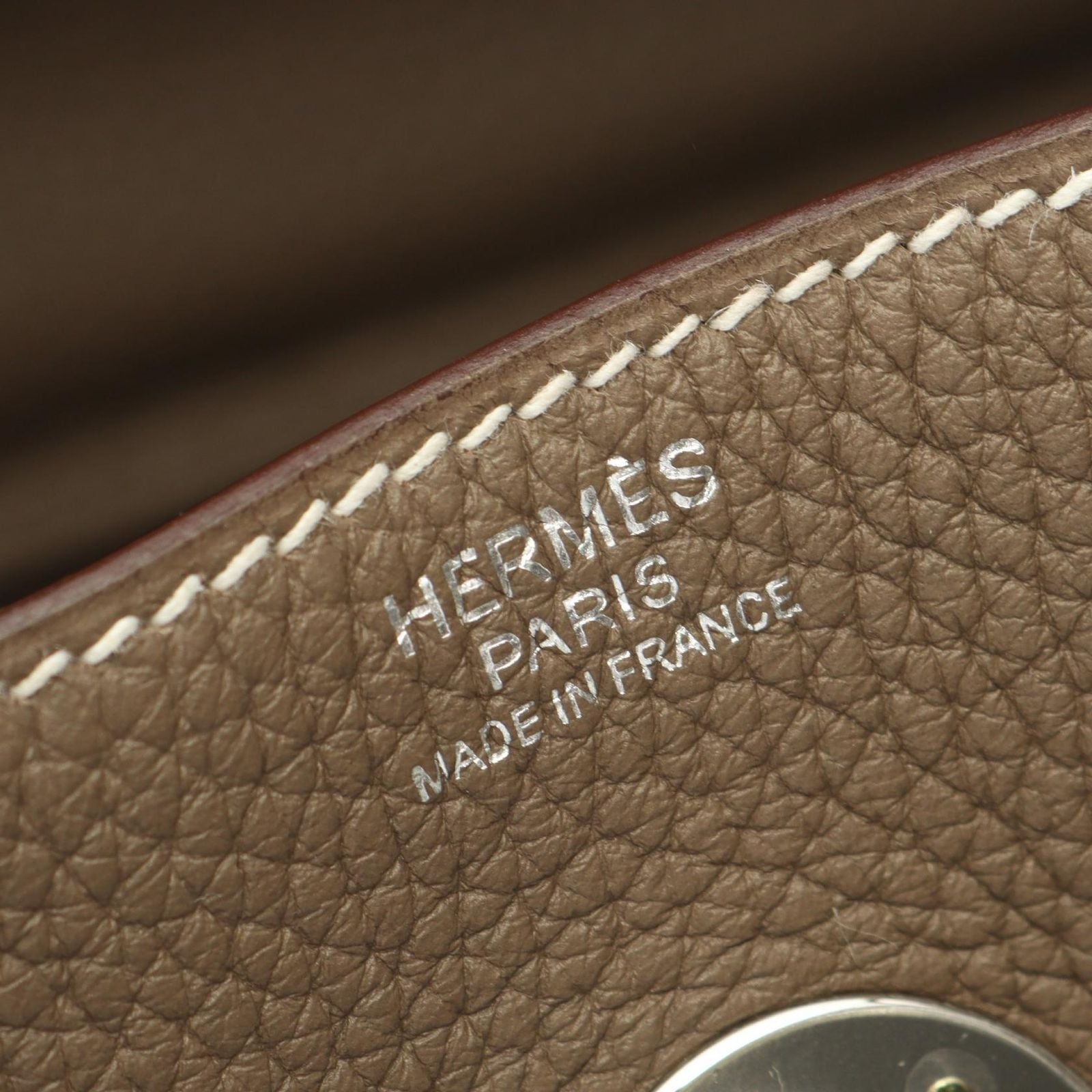 Hermes Shoulder Bag Lindy 30 Etoupe — view 4