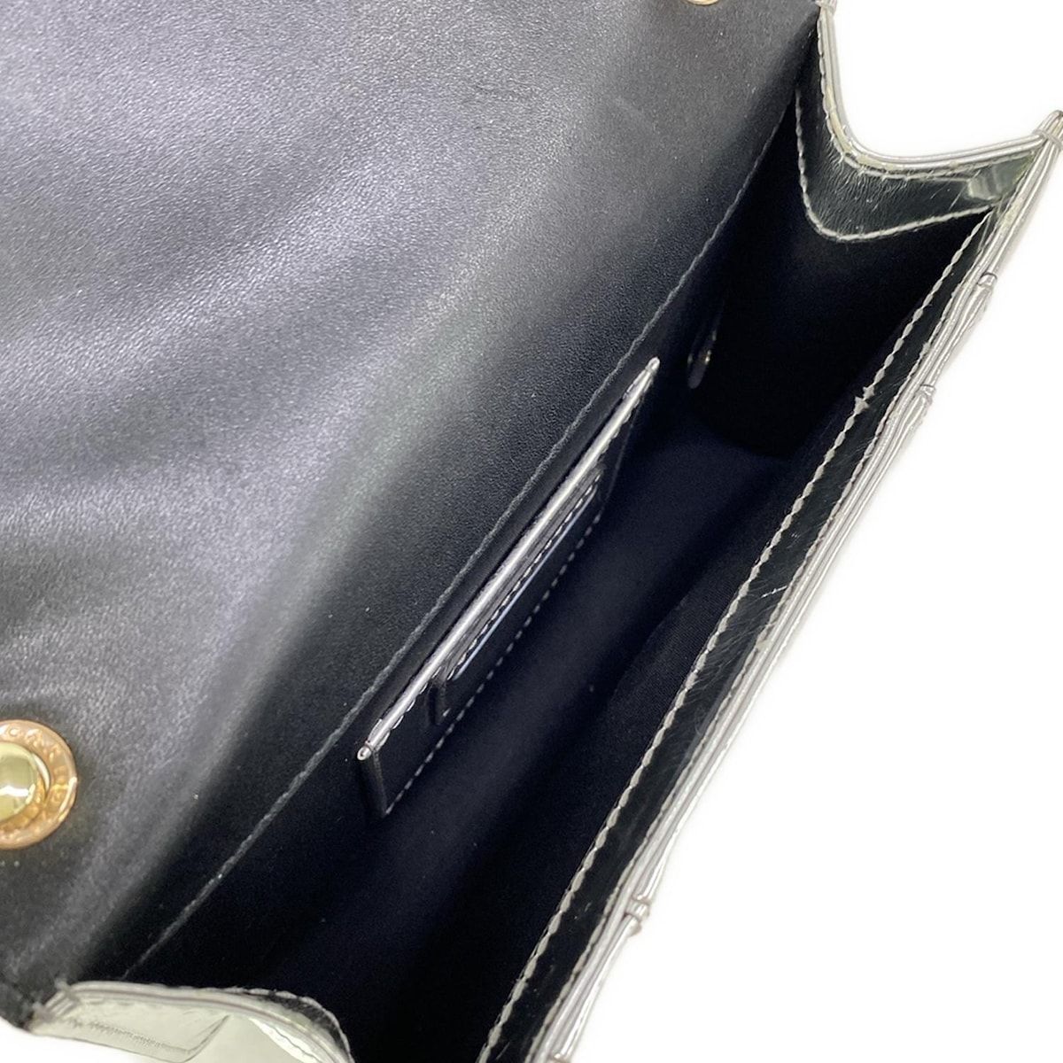 Bvlgari Shoulder Bag Serpenti Forever Silver Chain Leather — view 7