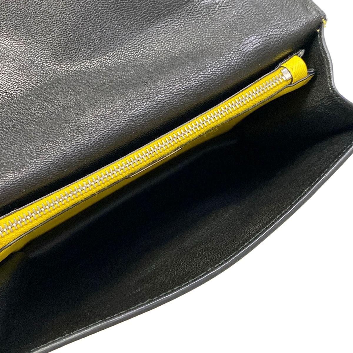 Prada Handbag Yellow — view 7