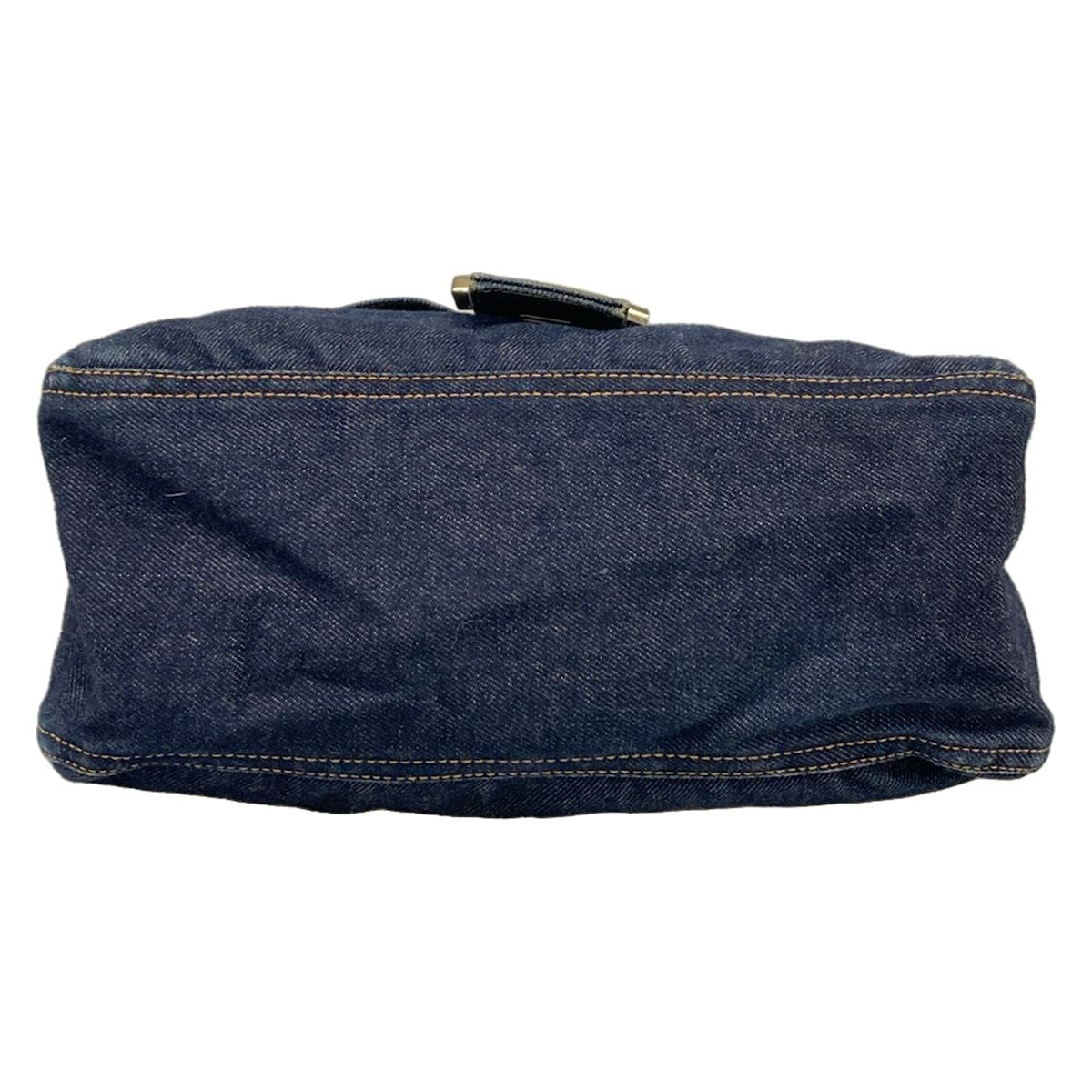 Fendi Handbag Mamma Bucket Blue Leather — view 5