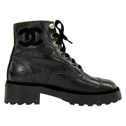 Chanel Short Boots Black Faux Pearl Lace-up Leather — view 2