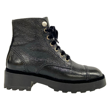 Chanel Short Boots Black Faux Pearl Lace-up Leather — view 4