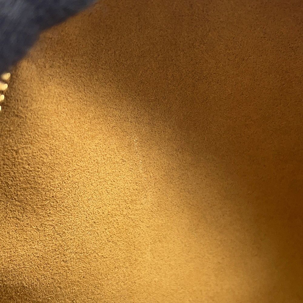 Louis Vuitton Shoulder Bag Monogram Boite Chapeau Souple MM — view 6