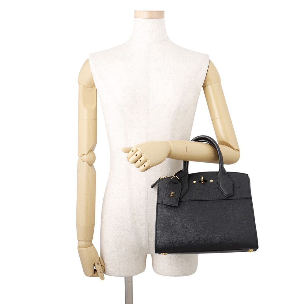 Louis Vuitton Calfskin City Steamer 2-Way Shoulder Bag Black — view 4