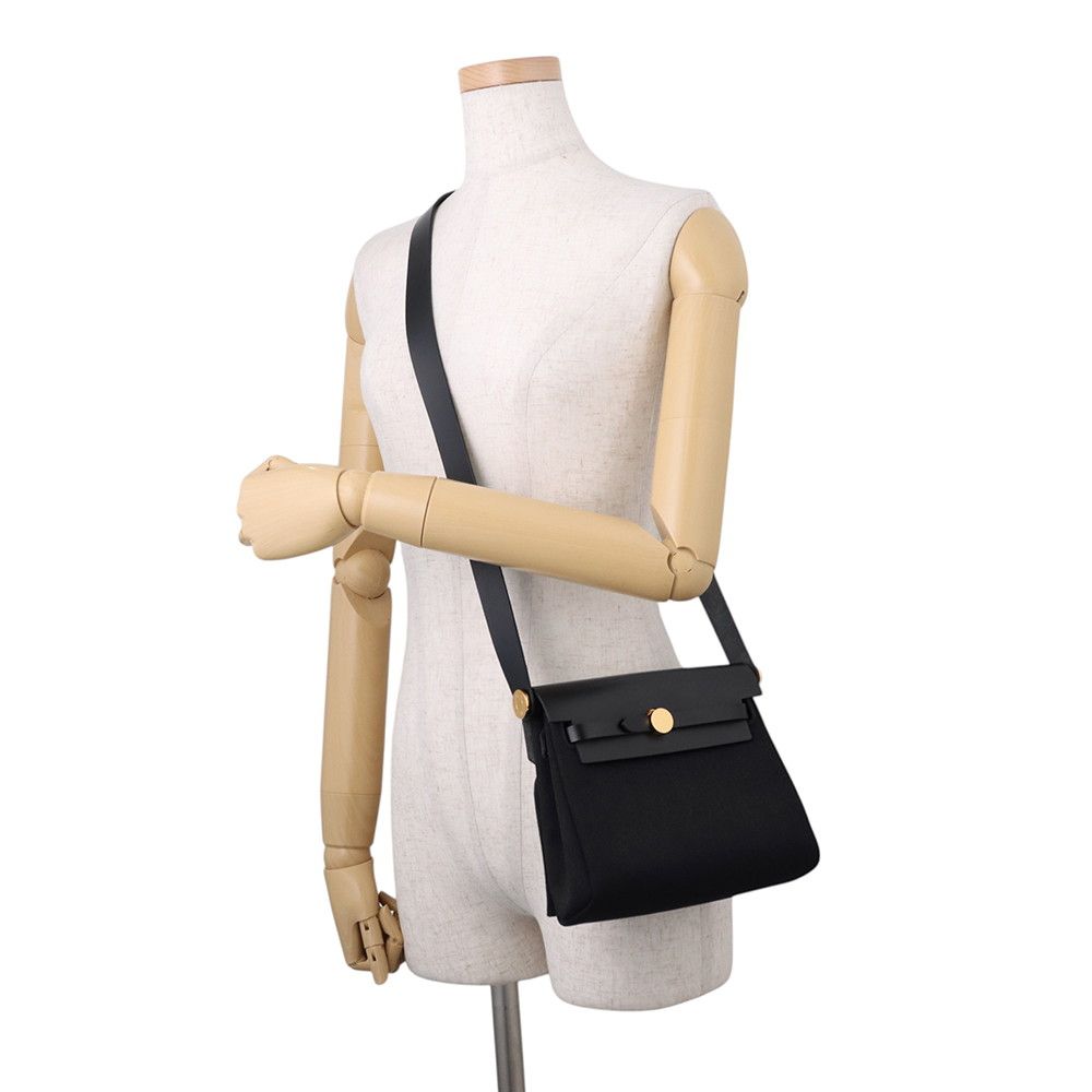Hermes Shoulder Bag Herbag Zip Mini Black Gold Toile Hunter — view 4