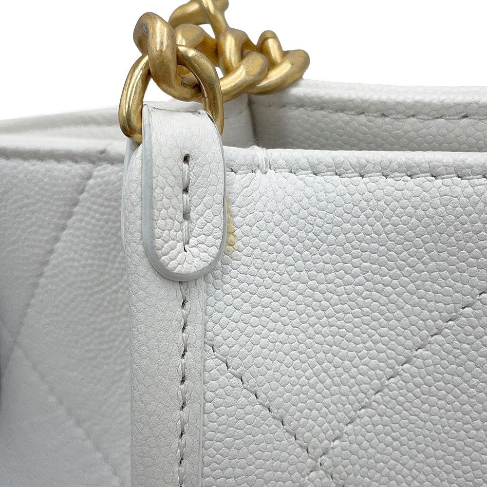 Chanel Chain Tote CC Logo Stitch Pocket CC Caviar Leather Shoulder Bag White — view 6
