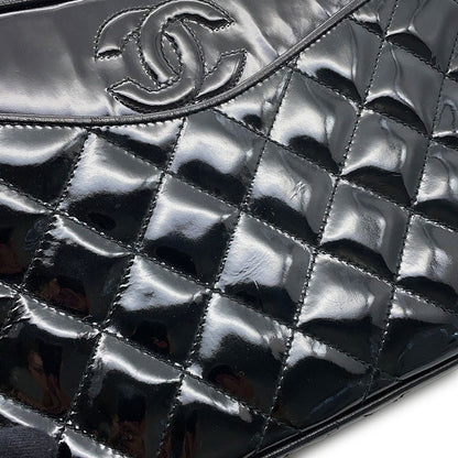 Chanel Chain Shoulder Bag Quilted CC Logo Patent Black — view 8