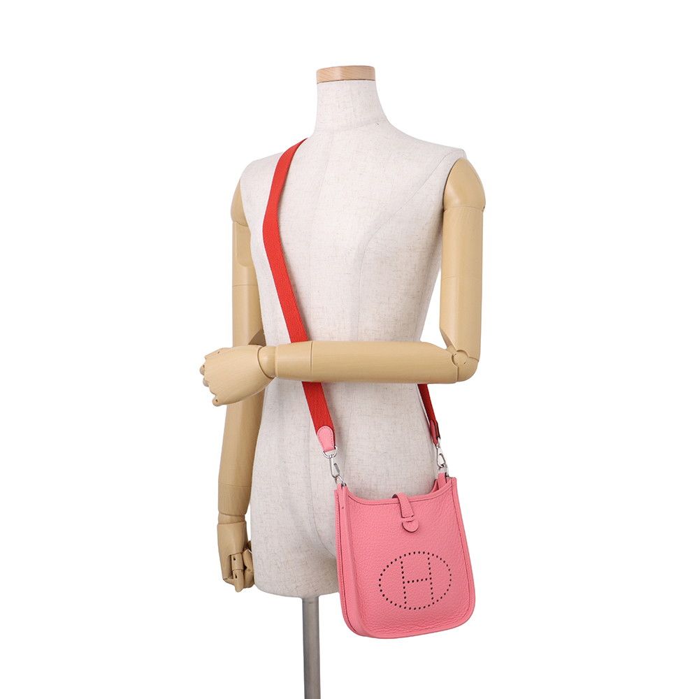 Hermes Shoulder Bag Evelyne TPM 111 Amazon Rose Azalea Rouge Pivoine Silver — view 4