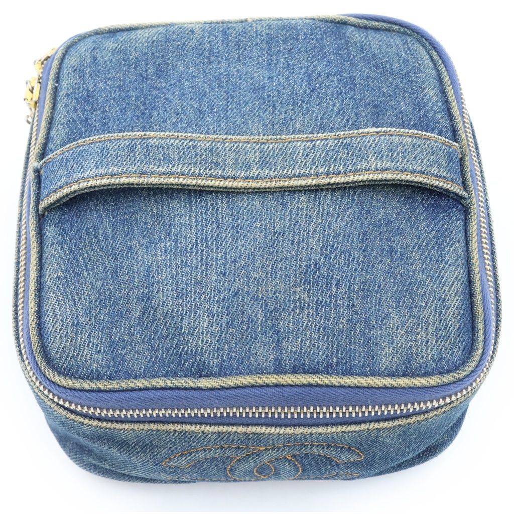 Chanel Vintage Denim Vanity Handbag Pouch Indigo Blue Gold — view 5