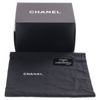 Chanel Bicolor Vanity Pouch Black Lambskin Gold — view 8