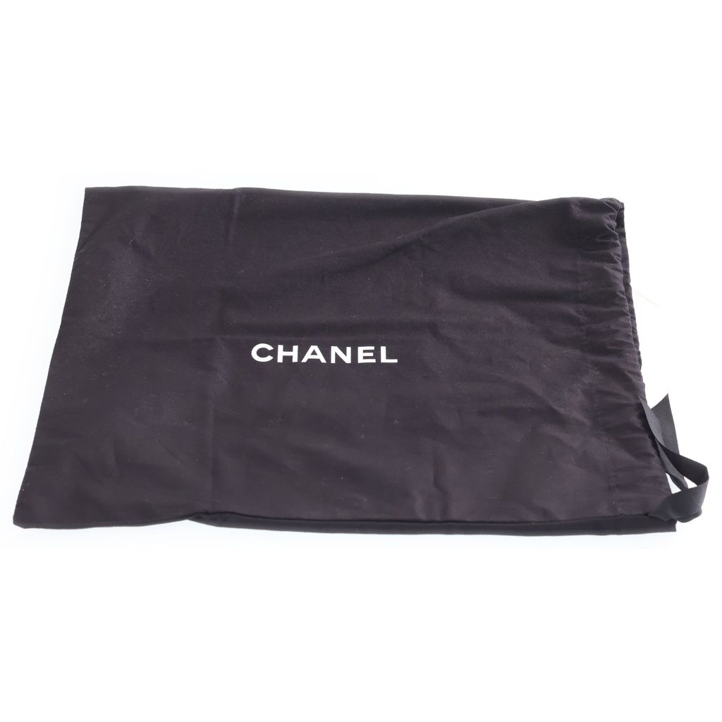 Chanel Gabrielle de Chanel Small Chain Shoulder Bag Light Gray Leather Gold — view 8