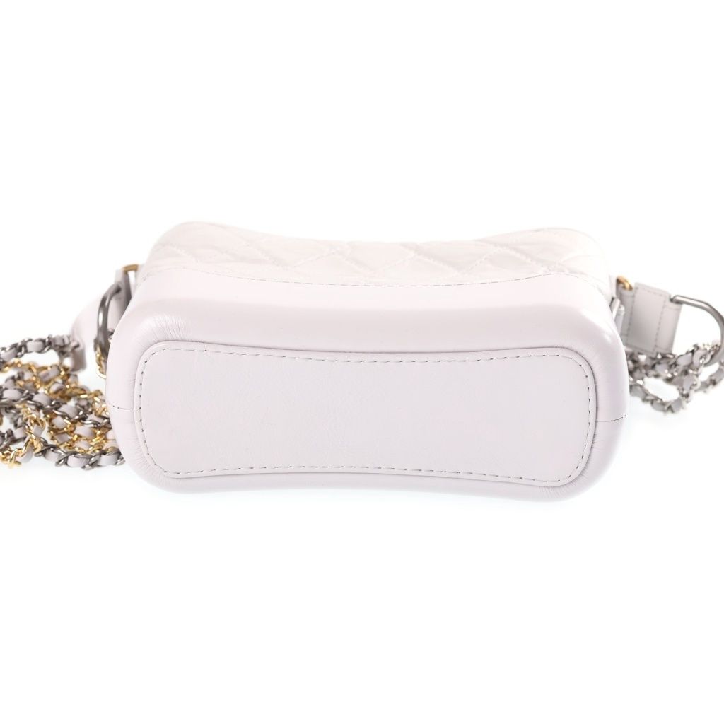 Chanel Gabrielle de Chanel Small Chain Shoulder Bag Light Gray Leather Gold — view 4