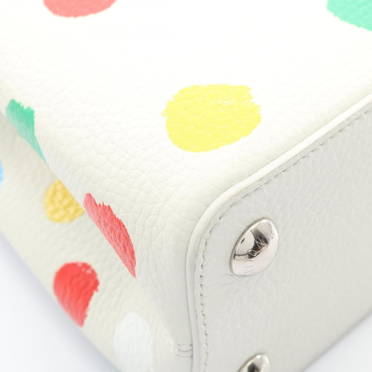 Louis Vuitton Handbag LV YK Capucines BB Painted Dot Yayoi Kusama 2-Way Blanc — view 6
