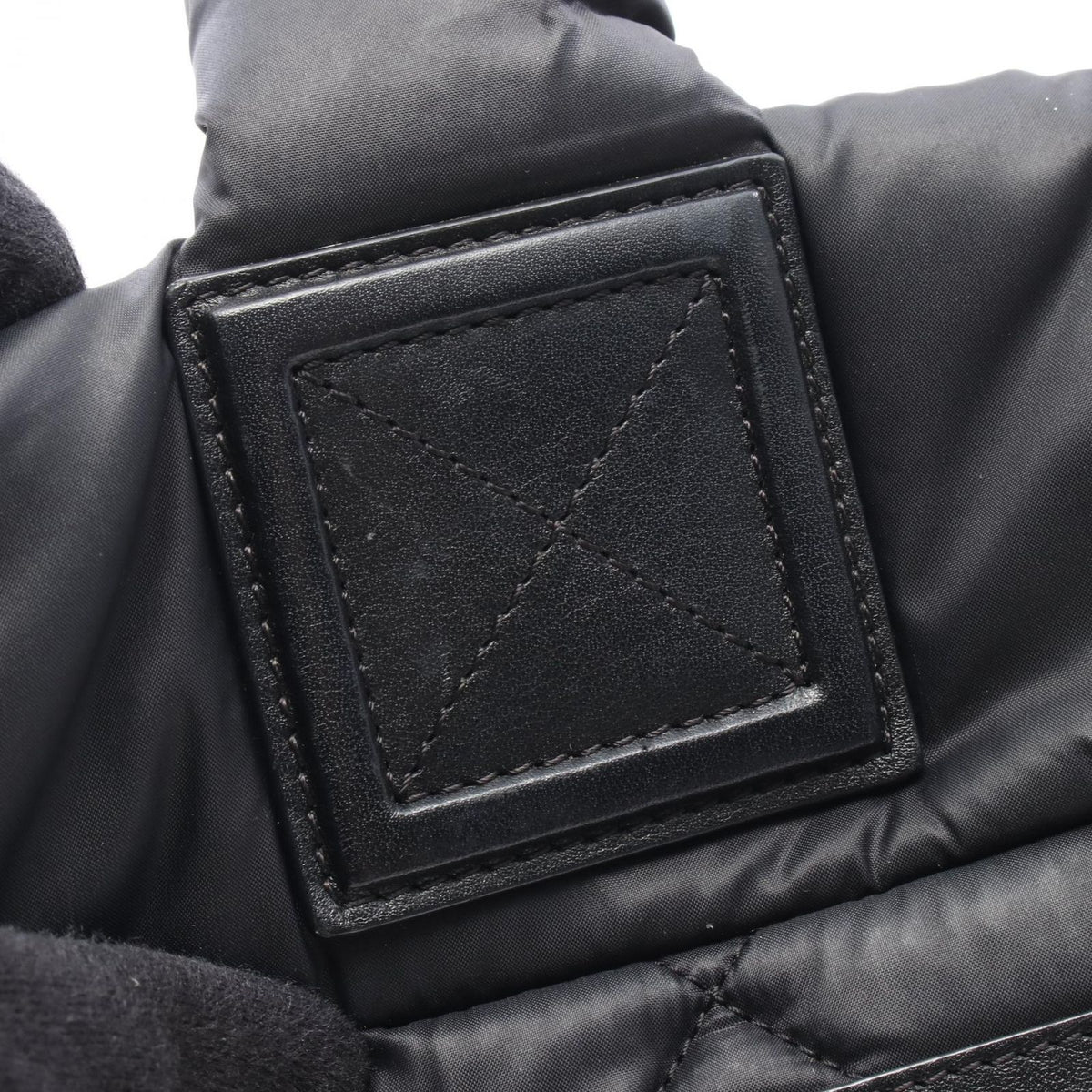 Chanel Tote Coco Cocoon Small Reversible Black Nylon Leather — view 7