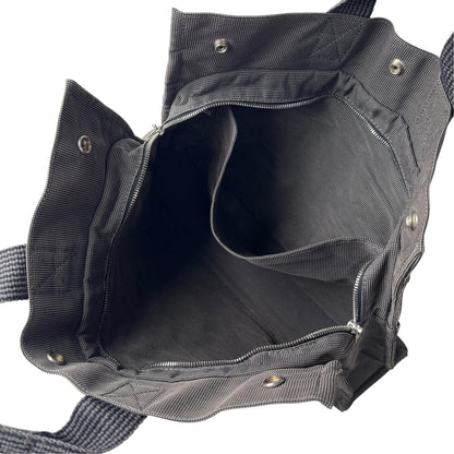 Hermes Her Line MM Gray Tote — view 8