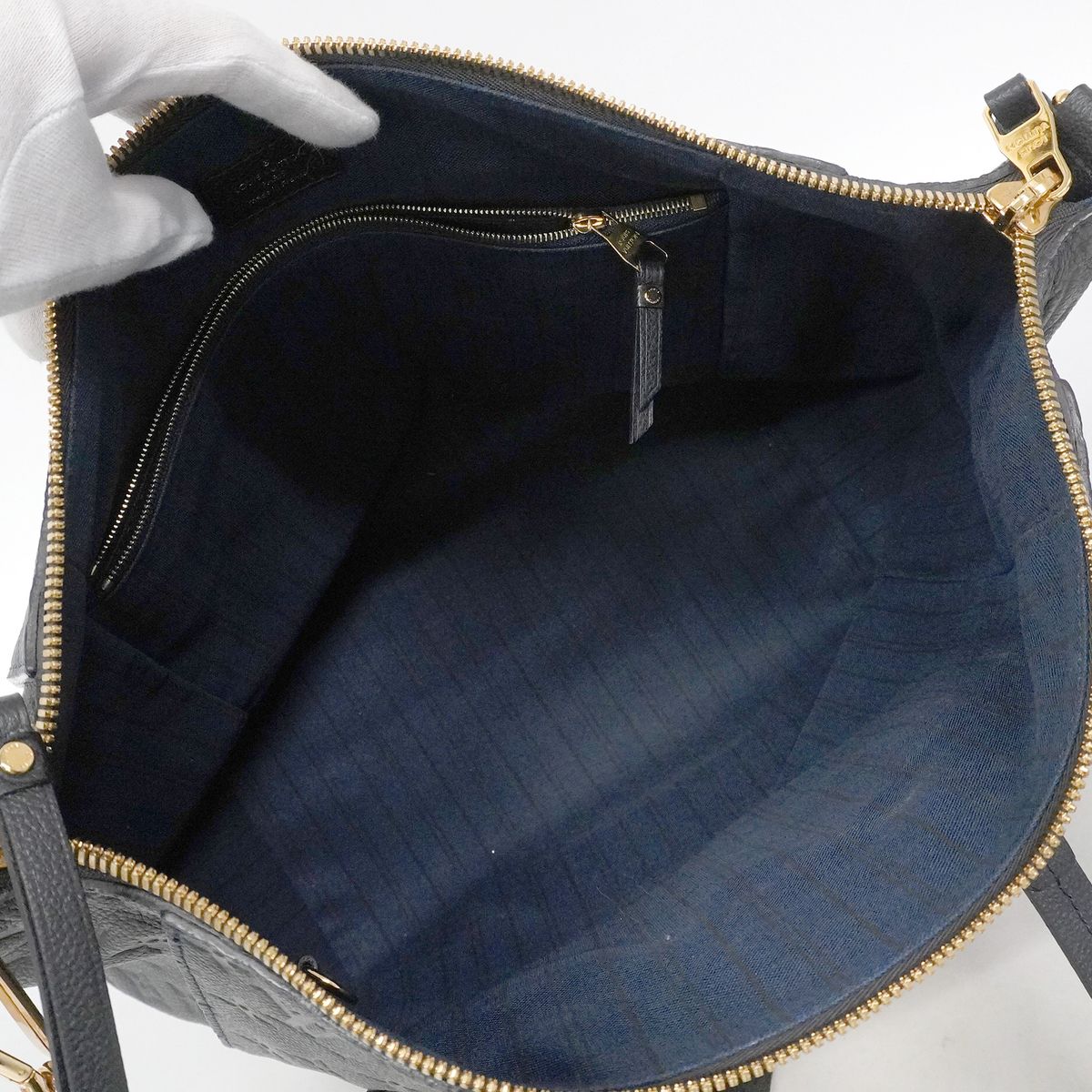 Louis Vuitton Tote Monogram Empreinte le Mini PM Infini 2-Way — view 4