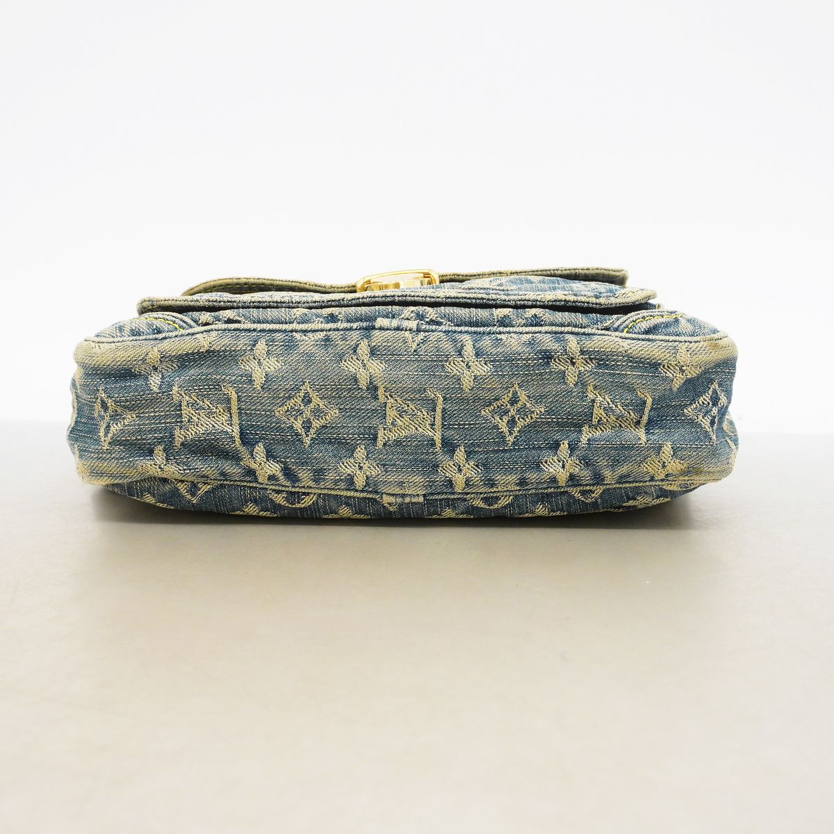 Louis Vuitton Waist Bag Monogram Denim Blue — view 3