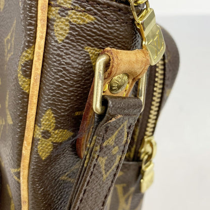 Louis Vuitton Shoulder Bag Monogram Amazon Brown — view 8