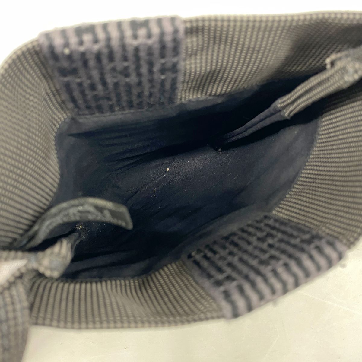 Hermes Shoulder Bag Her Line Pochette Nylon Gray — view 4