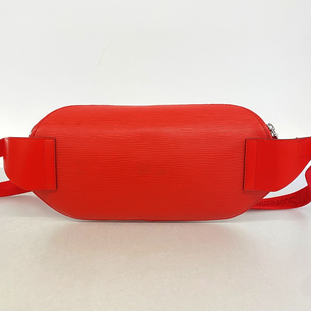 Louis Vuitton Waist Bag Epi Supreme Collaboration — view 8