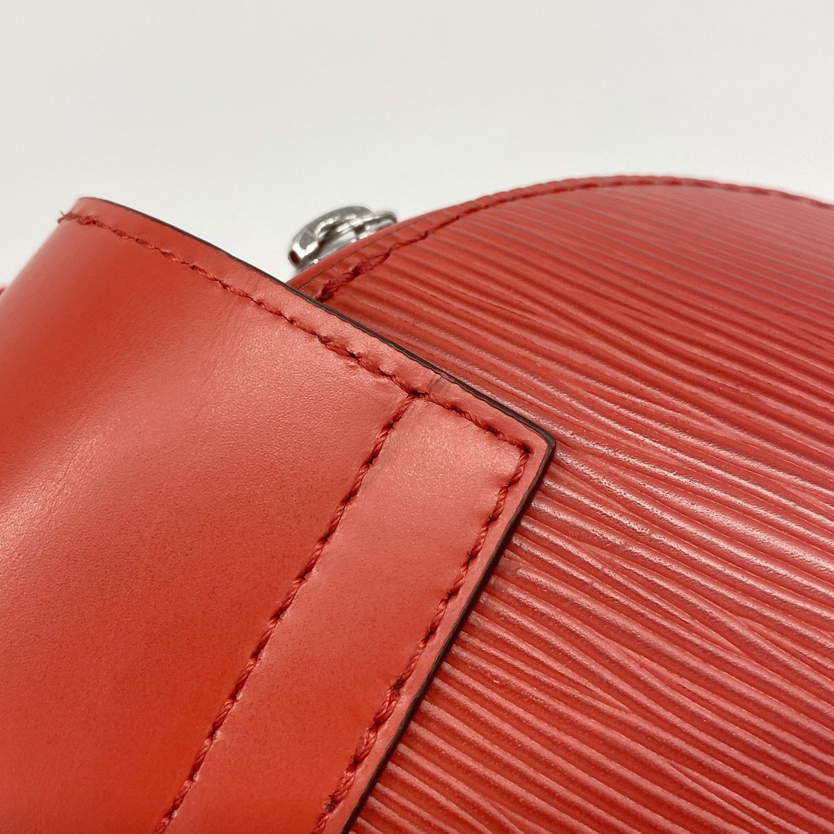 Louis Vuitton Waist Bag Epi Supreme Collaboration — view 7
