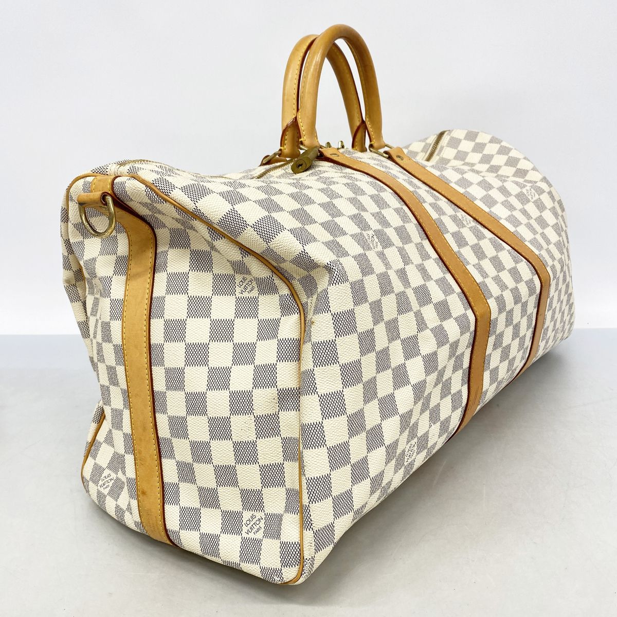 Louis Vuitton Boston Bag Damier Azur Keepall Bandouliere 55 White — view 2