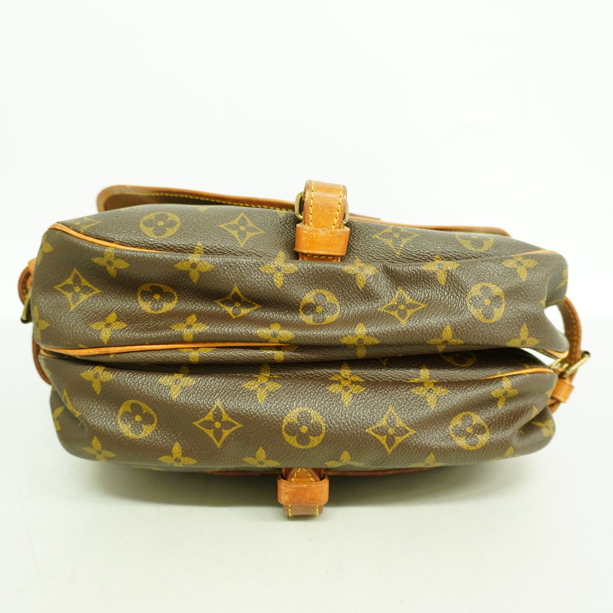 Louis Vuitton Shoulder Bag Monogram Saumur 30 Brown — view 3