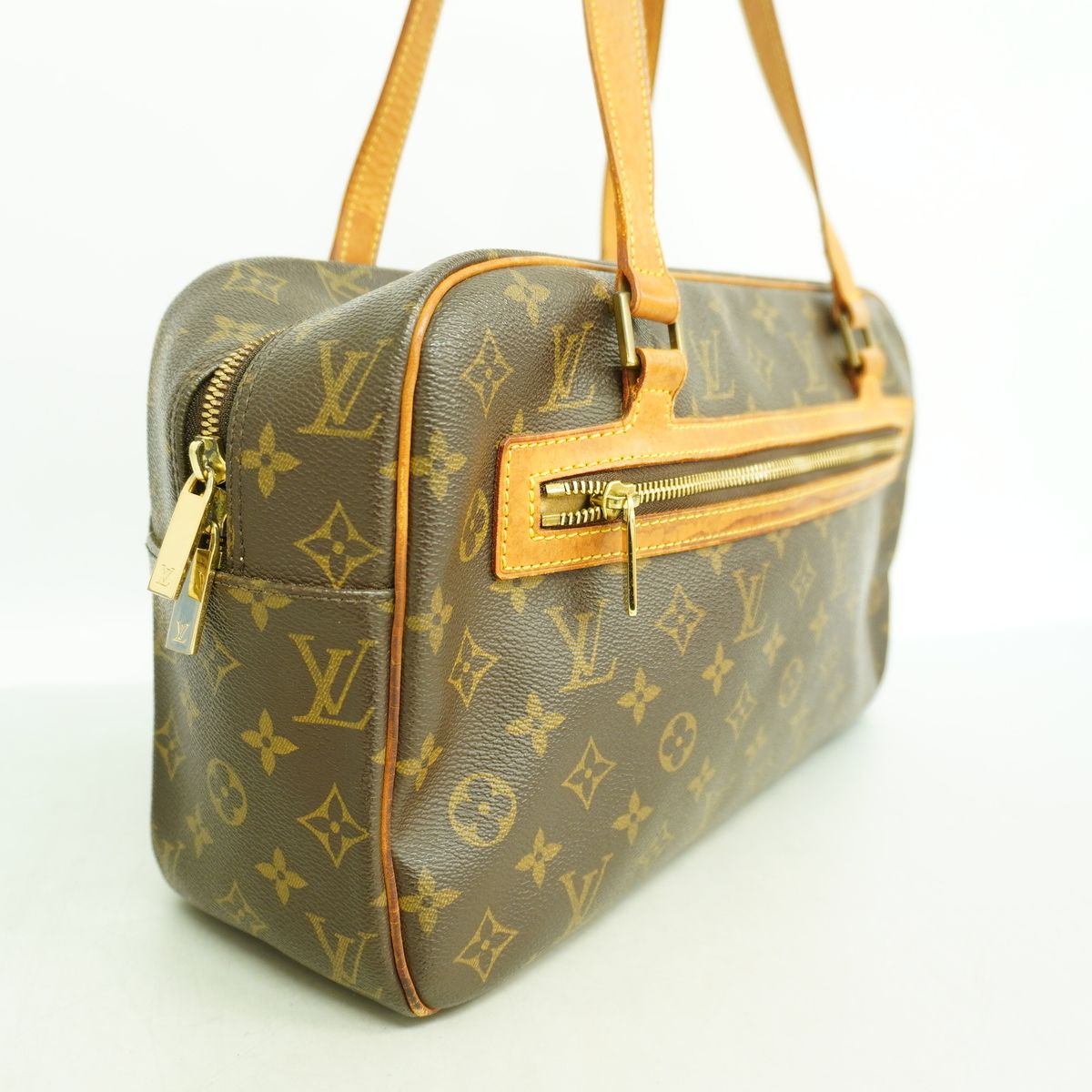 Louis Vuitton Shoulder Bag Monogram Cite GM Brown — view 2
