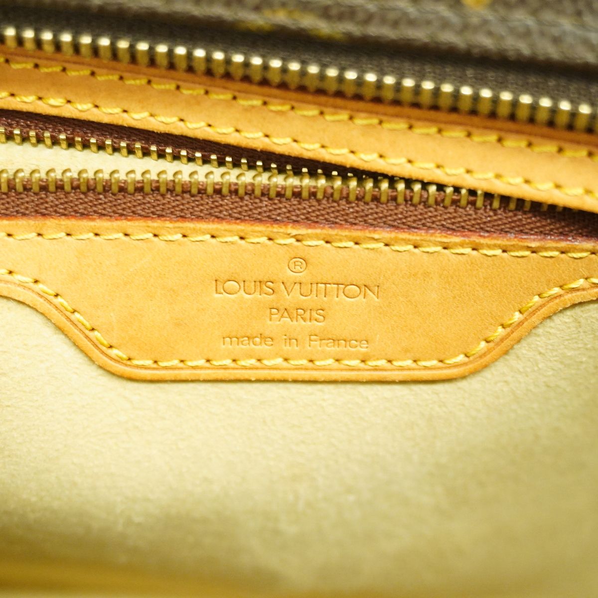 Louis Vuitton Shoulder Bag Monogram Cite GM Brown — view 5