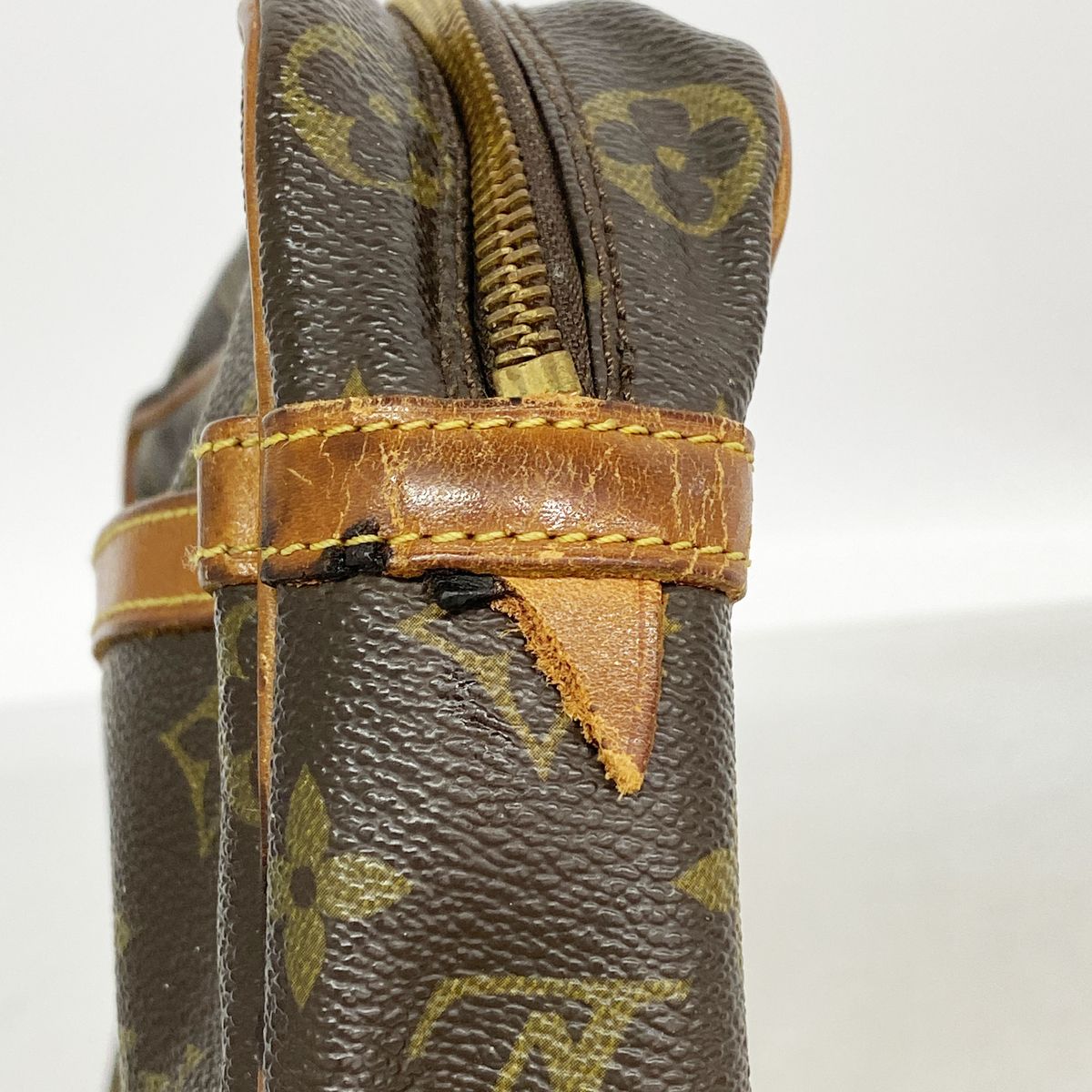 Louis Vuitton Clutch Monogram Compiegne 23 Brown — view 7
