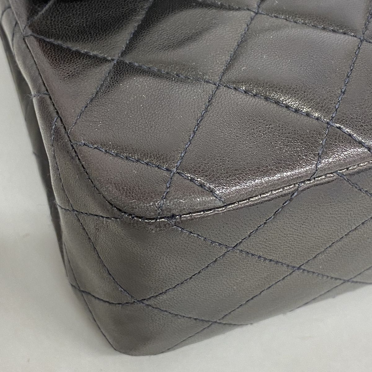 Chanel Shoulder Bag Quilted Lambskin Black Gold — view 6