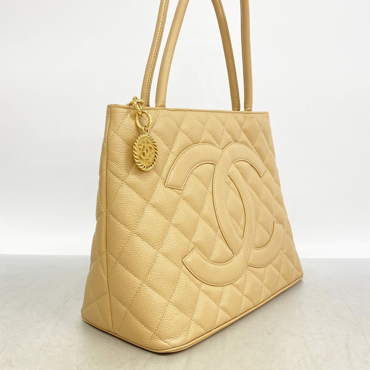 Chanel Tote Reissue Caviar Leather Beige Gold — view 2