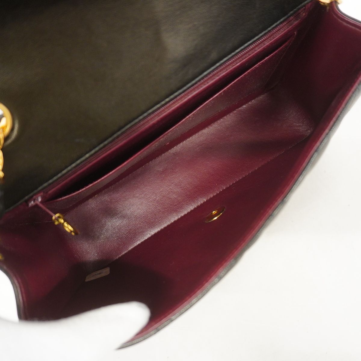 Chanel Shoulder Bag Diana Lambskin Black Gold — view 4
