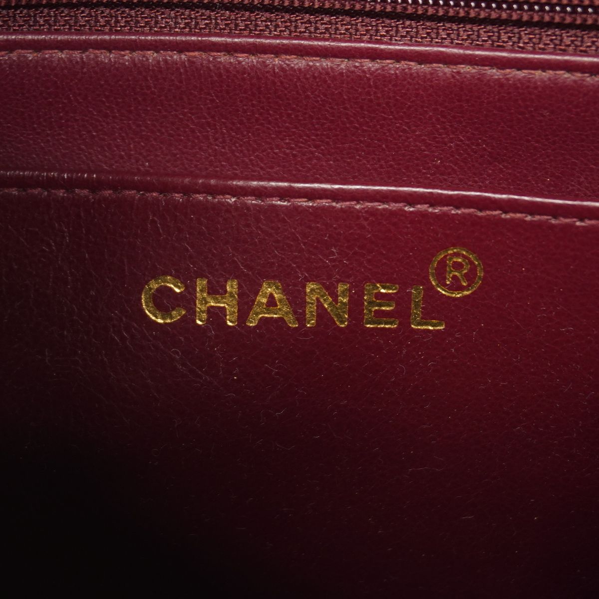 Chanel Shoulder Bag Diana Lambskin Black Gold — view 5