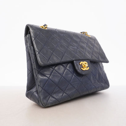 Chanel Shoulder Bag Quilted Lambskin Navy Gold — view 2