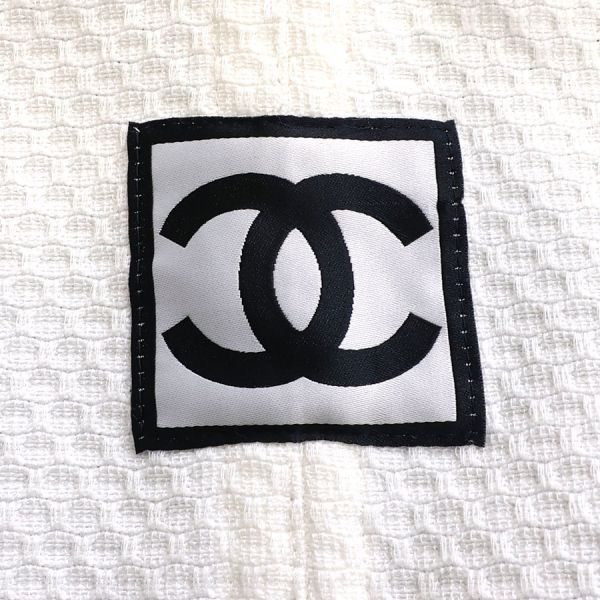 Chanel 09P Jacket White — view 8