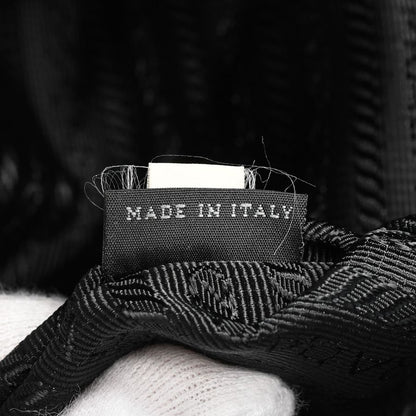 Prada Tote Black — view 6