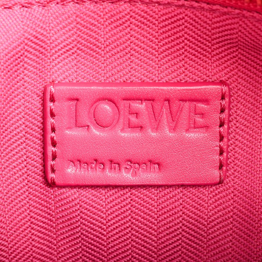 Loewe Shoulder Bag Puzzle Edge Small — view 6