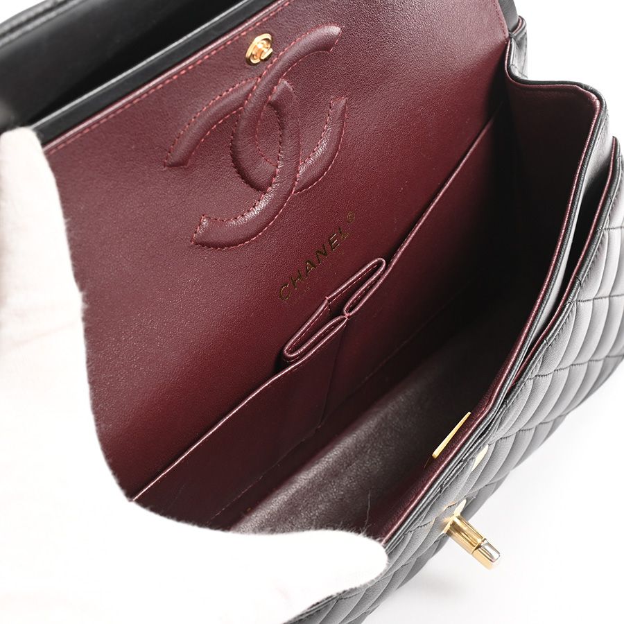 Chanel Shoulder Bag Black — view 4
