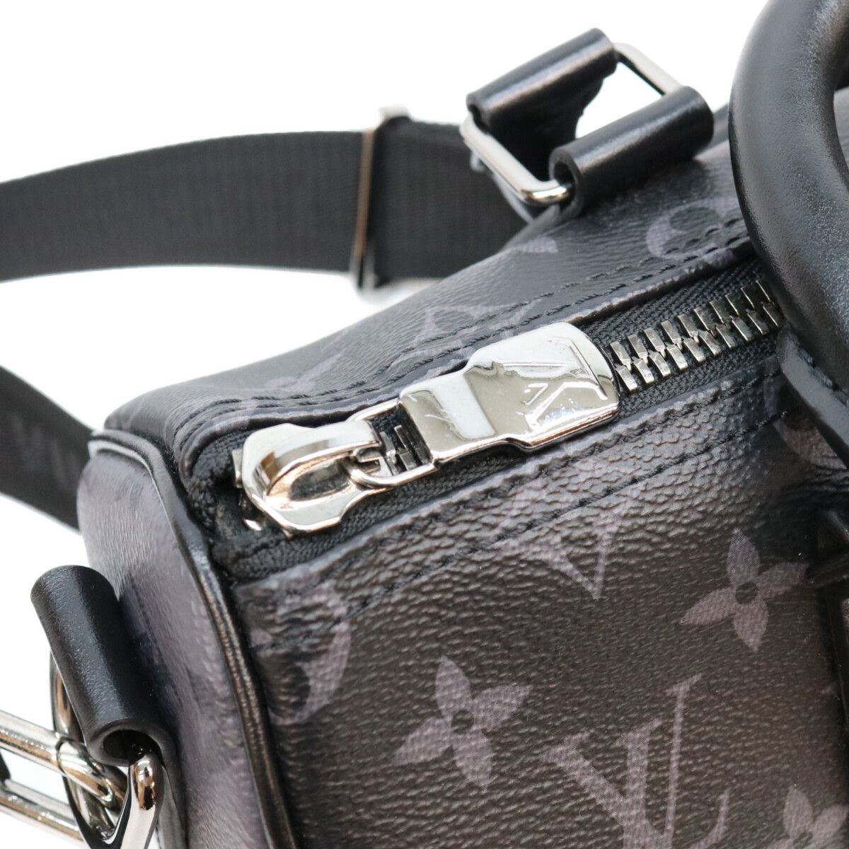 Louis Vuitton Monogram Eclipse Keepall Bandouliere 25 Boston Bag — view 8