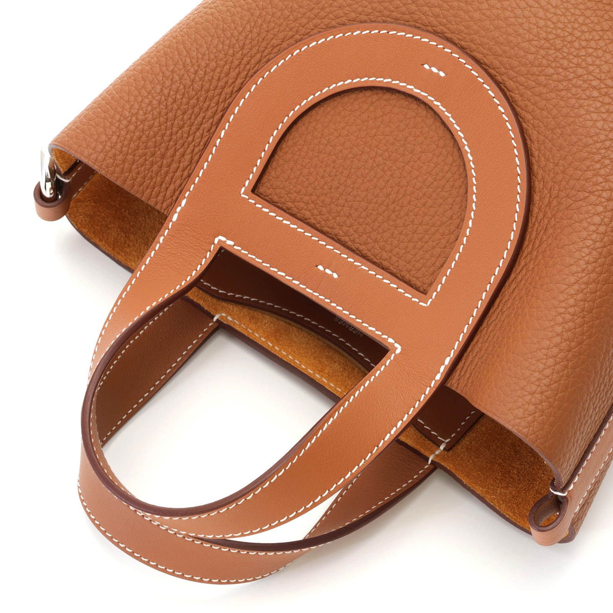 Hermes in the Loop 18 Gold Silver Handbag Taurillon Clemence Veau — view 4