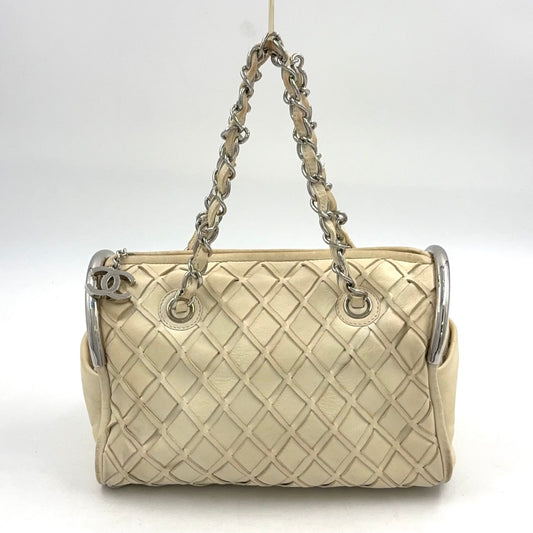 Chanel Ultimate Soft Quilted Lambskin Ivory Chain Handbag Silver