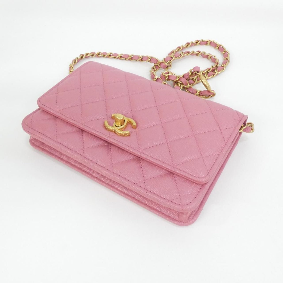 Chanel Chain Wallet Shoulder Bag — view 3