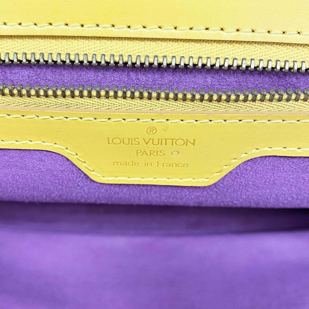 Louis Vuitton Shoulder Bag Epi Lussac Jaune — view 5