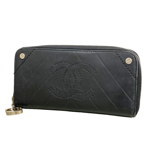 Chanel Wallet V-stitch Lambskin Black Silver