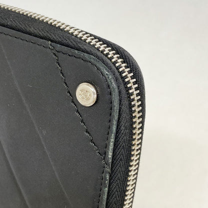 Chanel Wallet V-stitch Lambskin Black Silver — view 6
