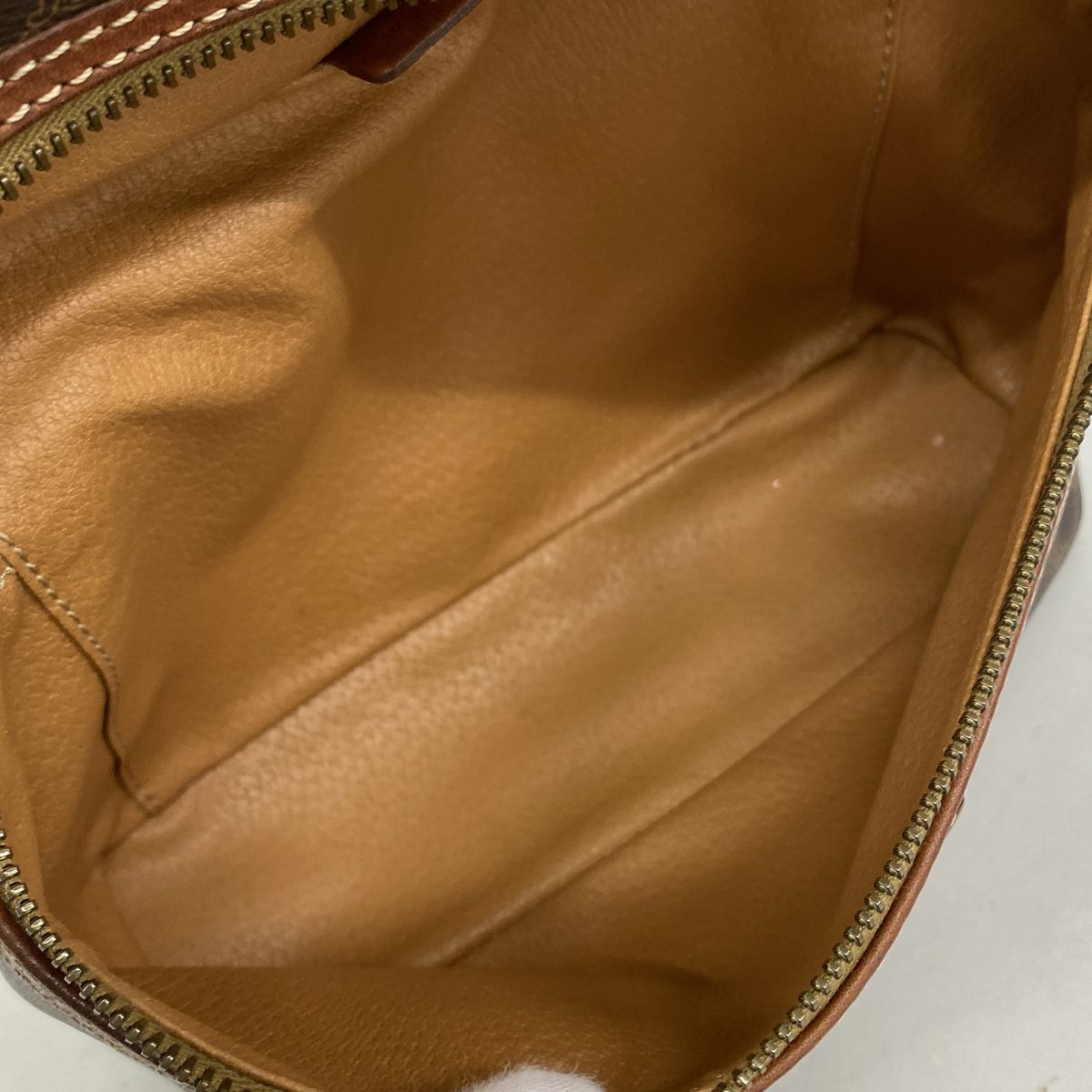 Celine Vanity Bag Macadam Brown Gold — view 4