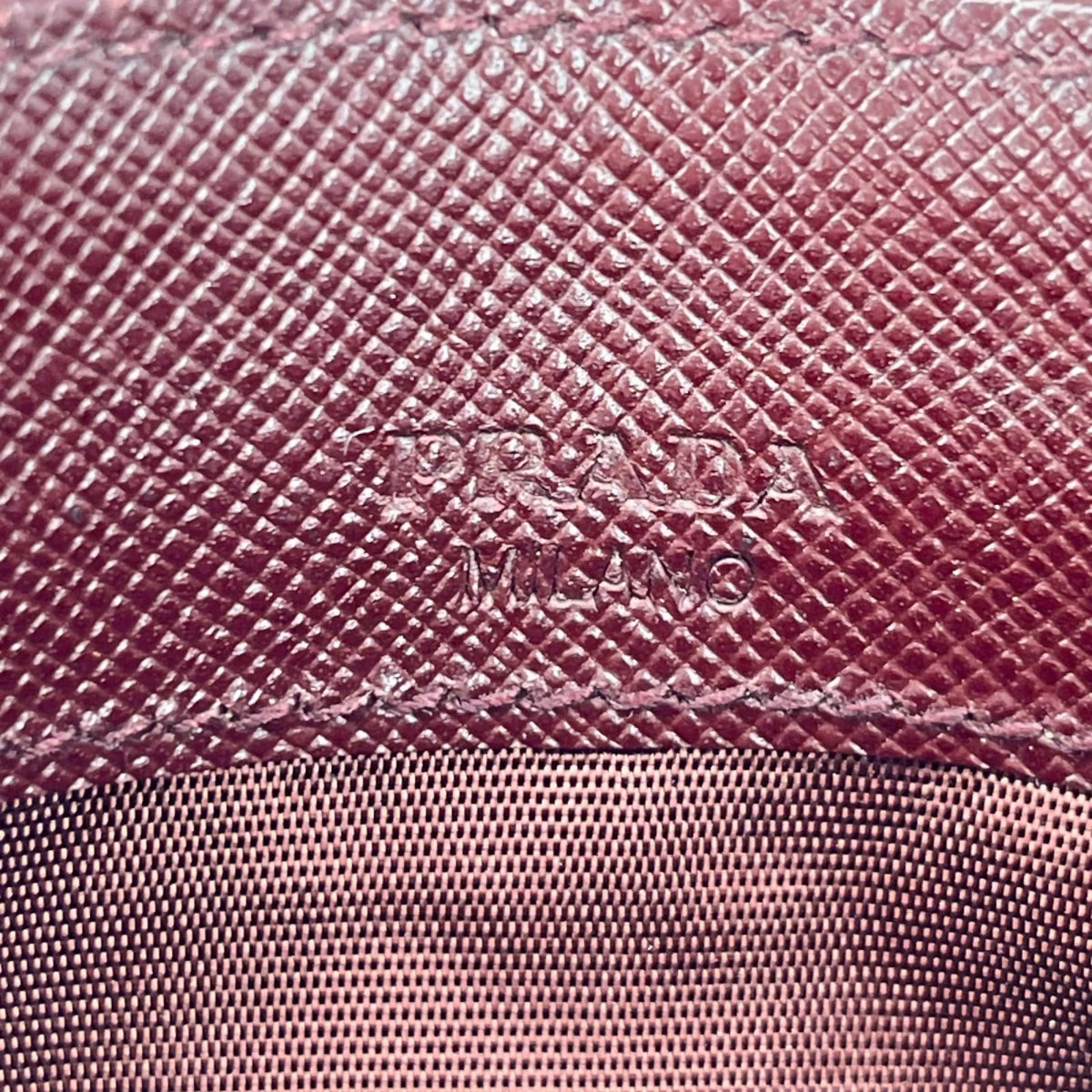 Prada Card Case Bordeaux — view 6