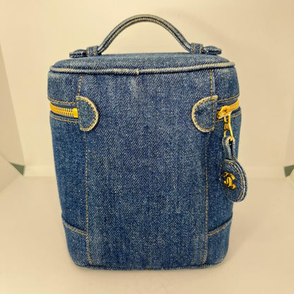 Chanel CC Logo Vanity Denim Handbag Indigo — view 5