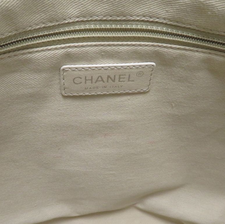 Chanel Quilted Tote Bag Caviar Leather Blue — view 6